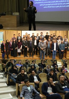 67a83f59883ae_کارگاه%20زبان%20مشترک%20فیلمبردار%20و%20کارگردان%20-امیرحسین%20دیباج%20(4).jpg